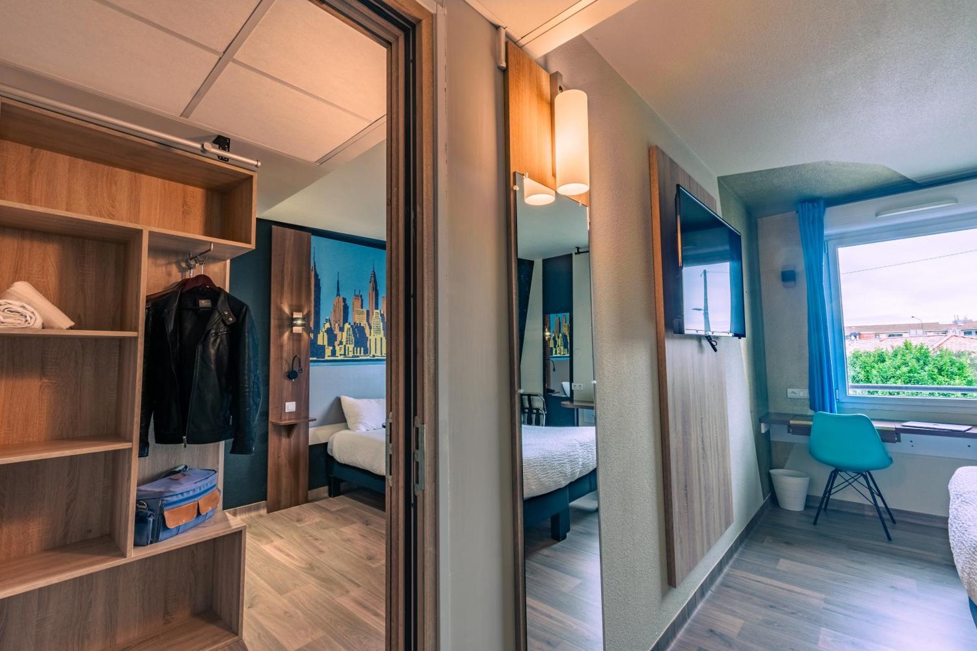 Отель Ibis Styles Toulouse Blagnac Aeroport Экстерьер фото